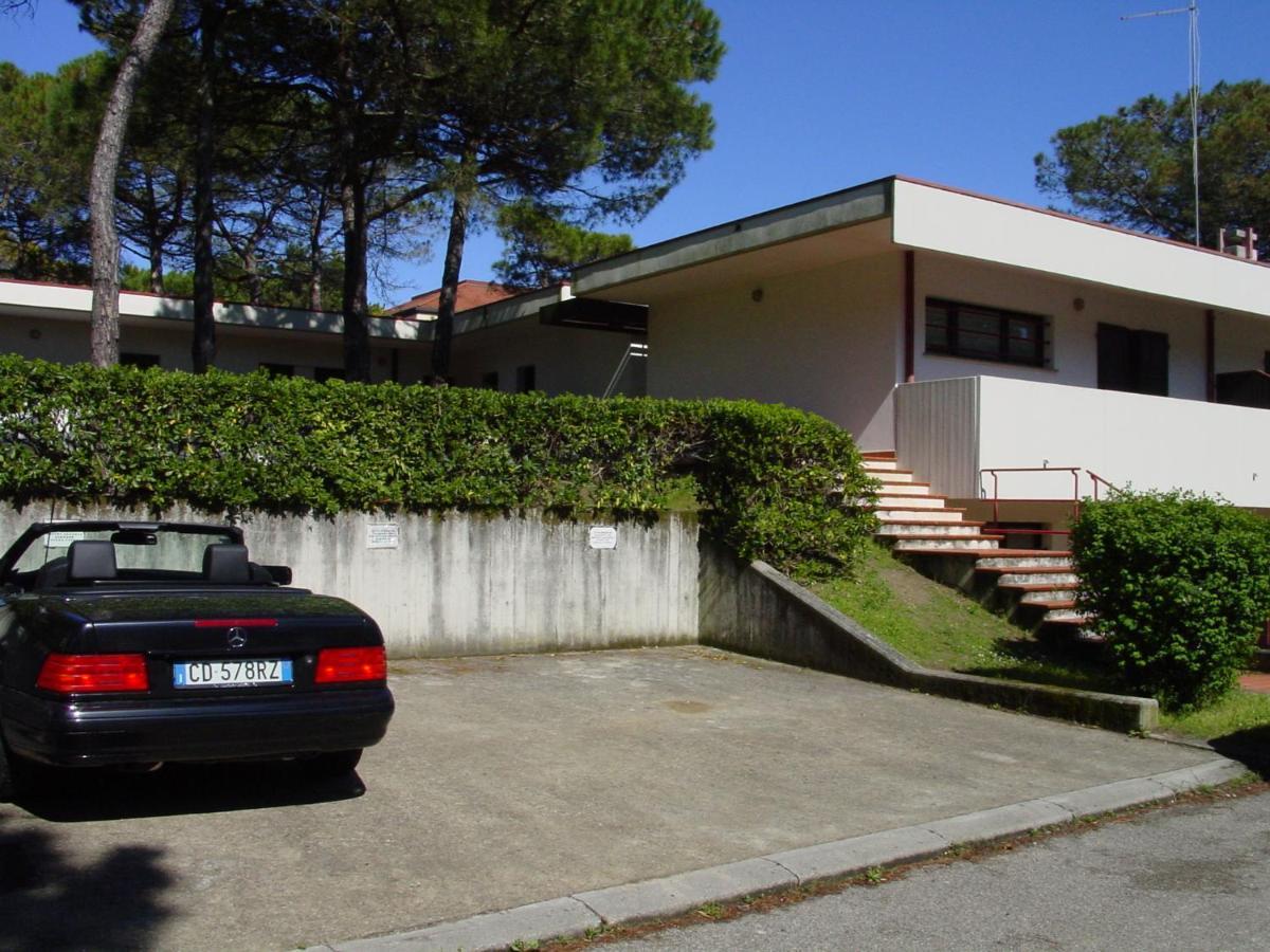 Flat In Lignano Pineta Διαμέρισμα Λινιάνο Σαμπιαντόρο Εξωτερικό φωτογραφία